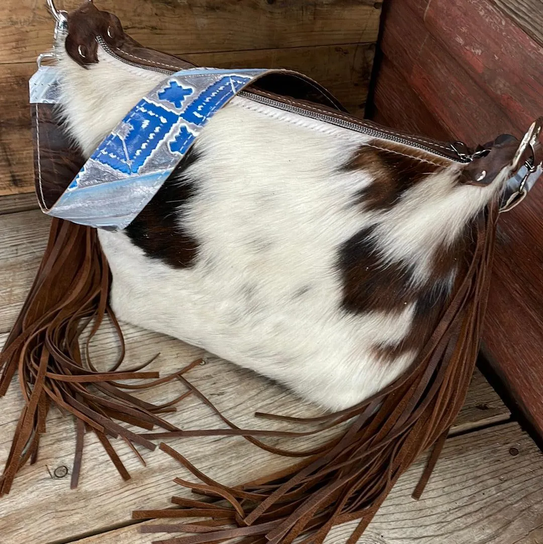 Annie - Tricolor w/ Rocky Mountain Navajo