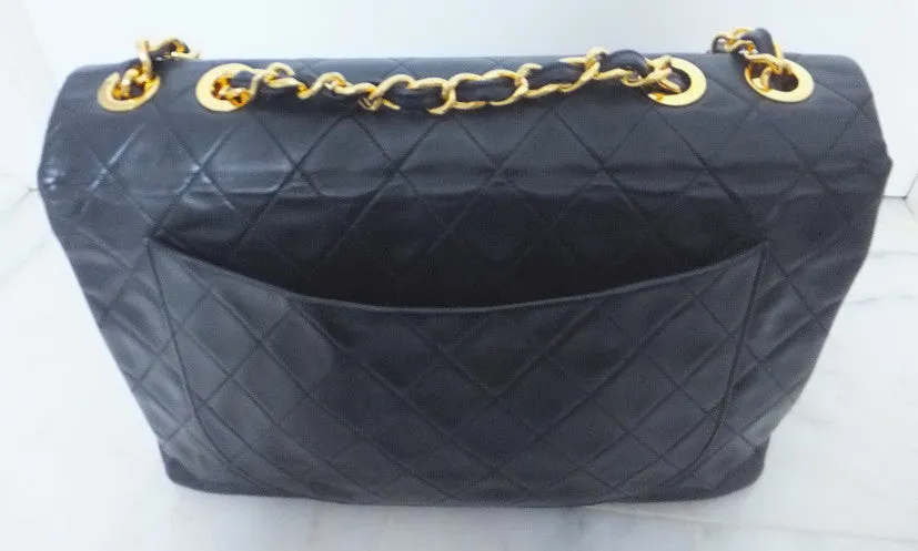 Authentic Chanel Vintage Navy XXL Maxi Jumbo