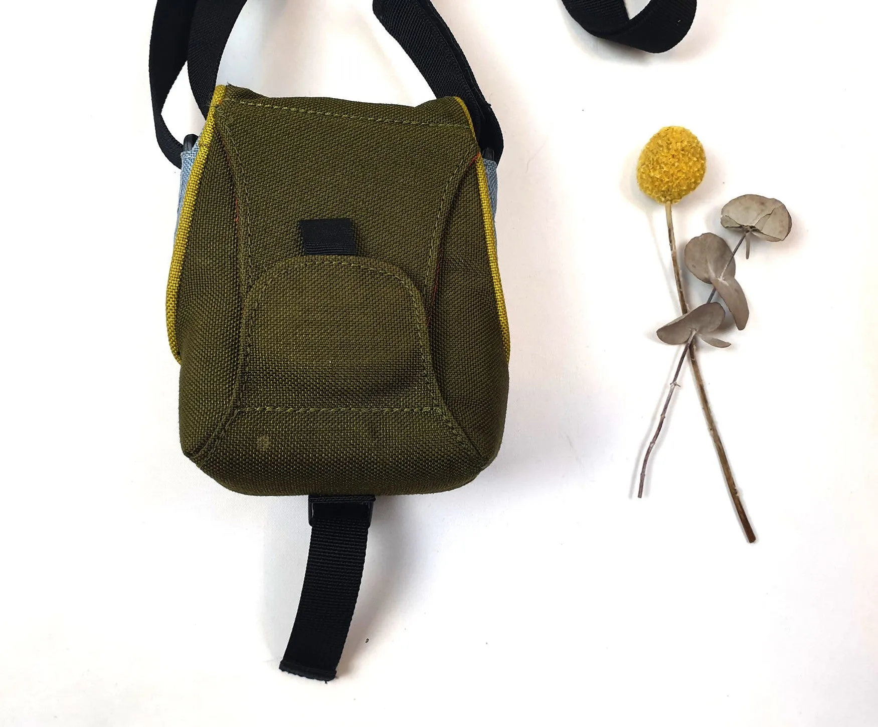 Crumpler cute "baby scarer" crossbody bag