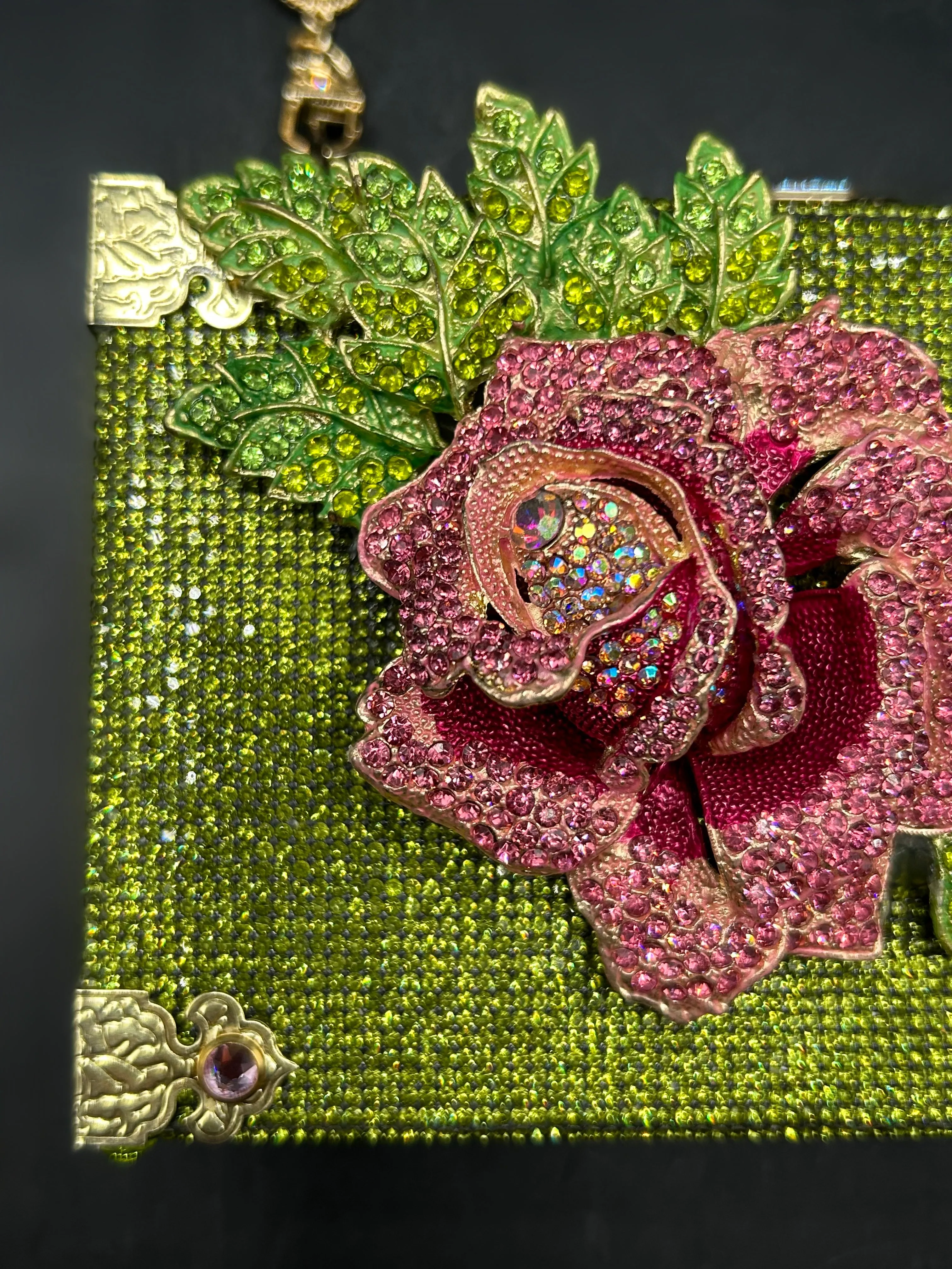 Green Rose Garden