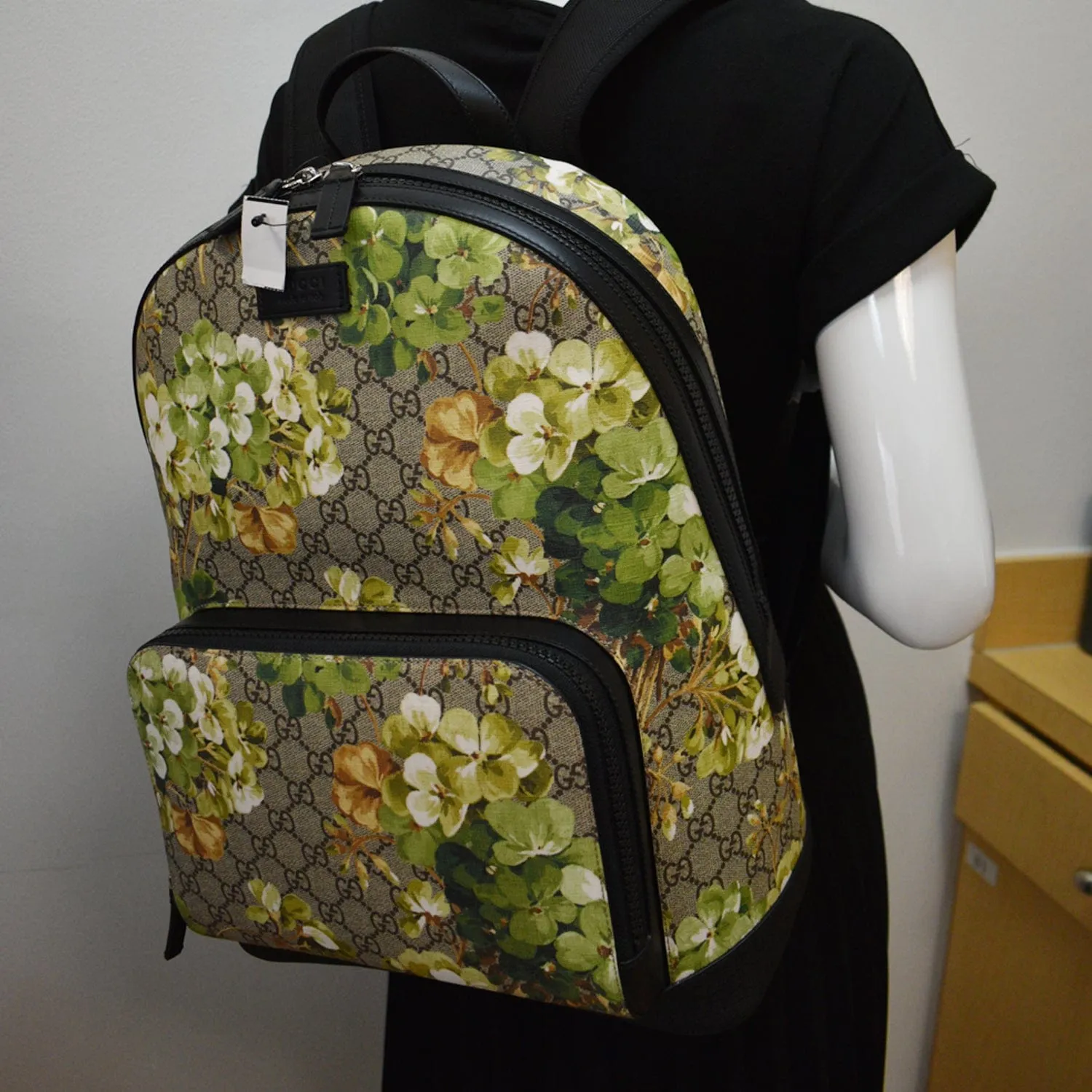 GUCCI Blooms GG Supreme Monogram Backpack Beige 406370