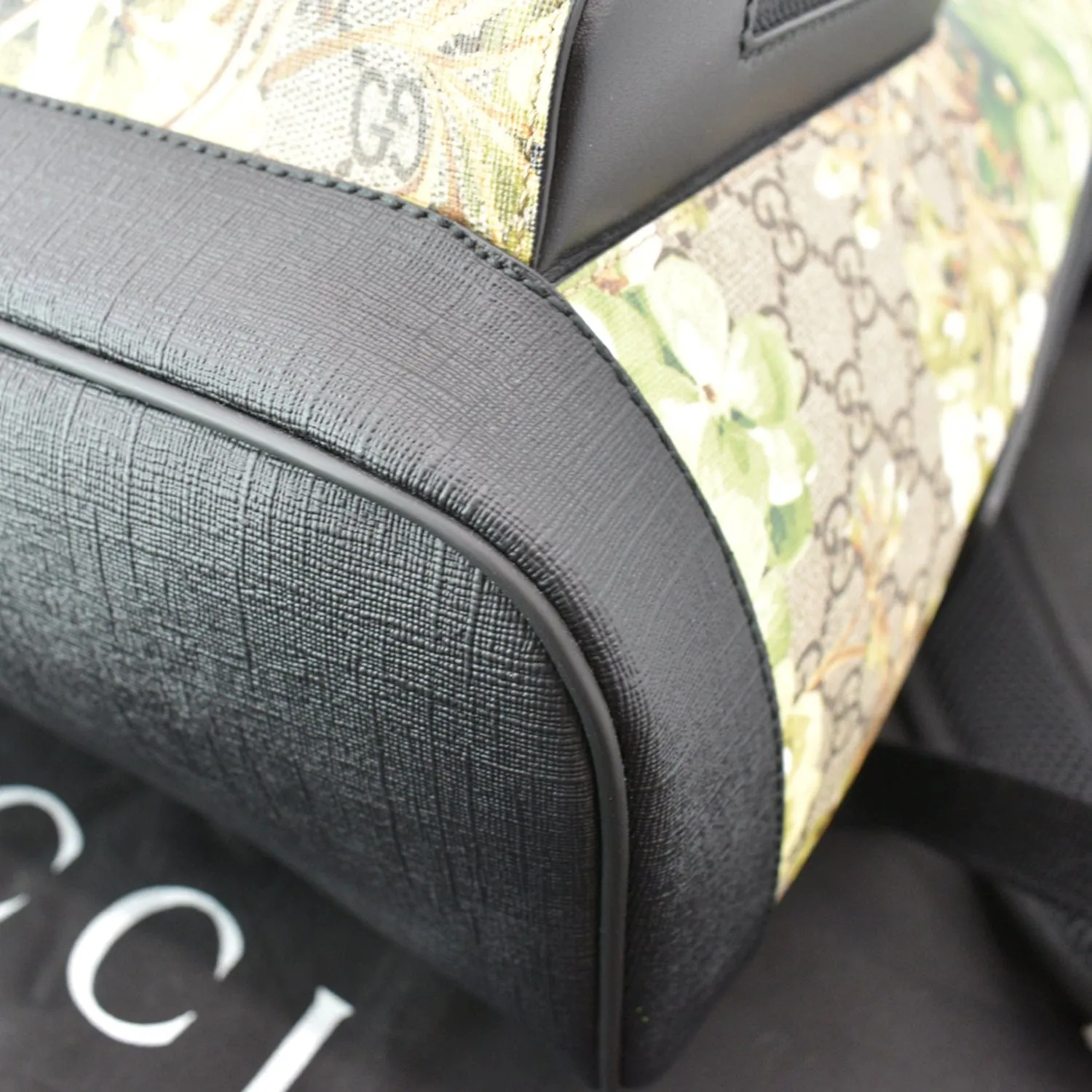 GUCCI Blooms GG Supreme Monogram Backpack Beige 406370