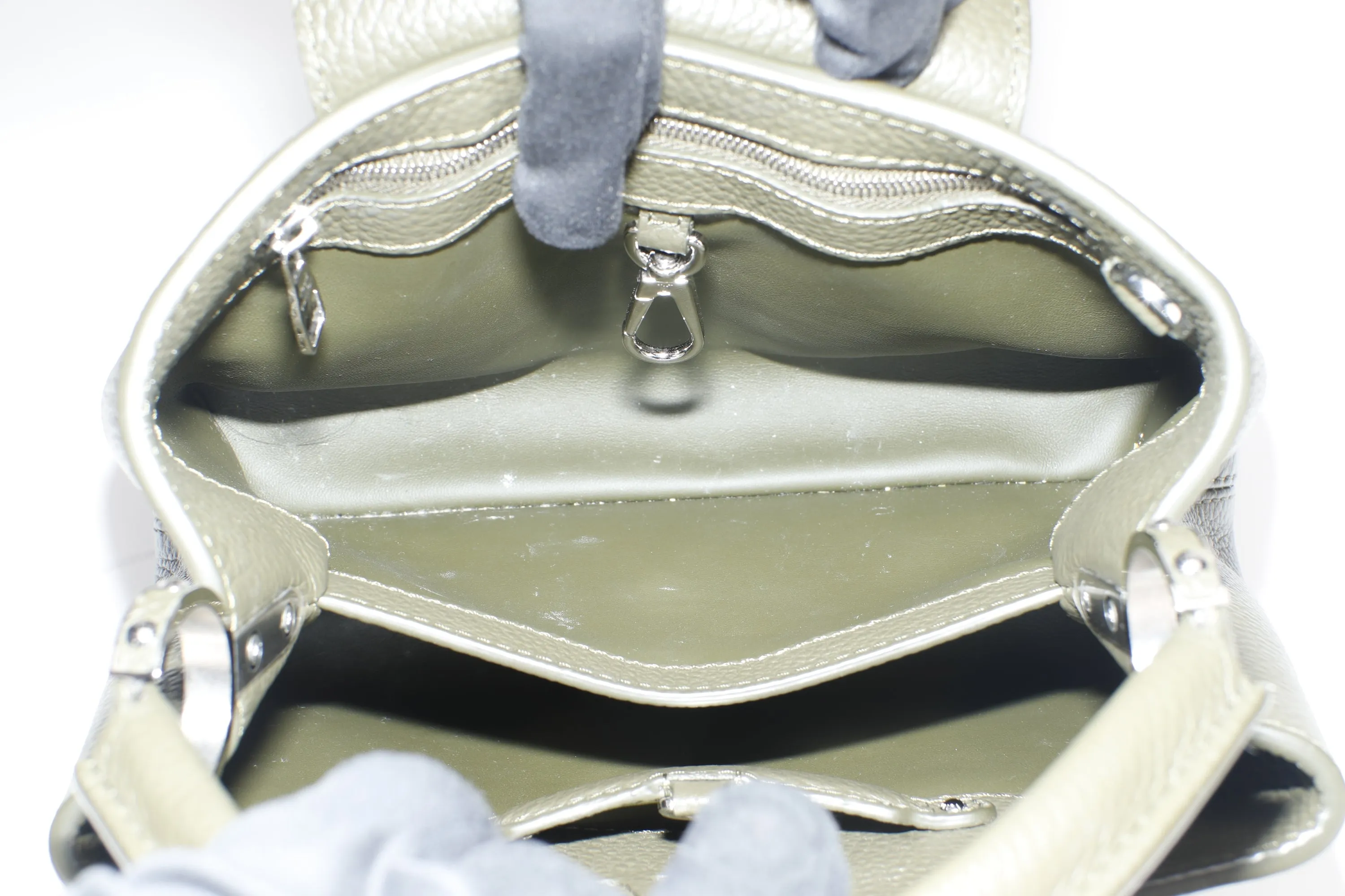 LOUIS VUITTON M57227 CAPUCINES BB, KHAKI COLOR TAURILLON LEATHER SILVER HARDWARE, WITH STRAP & DUST COVER