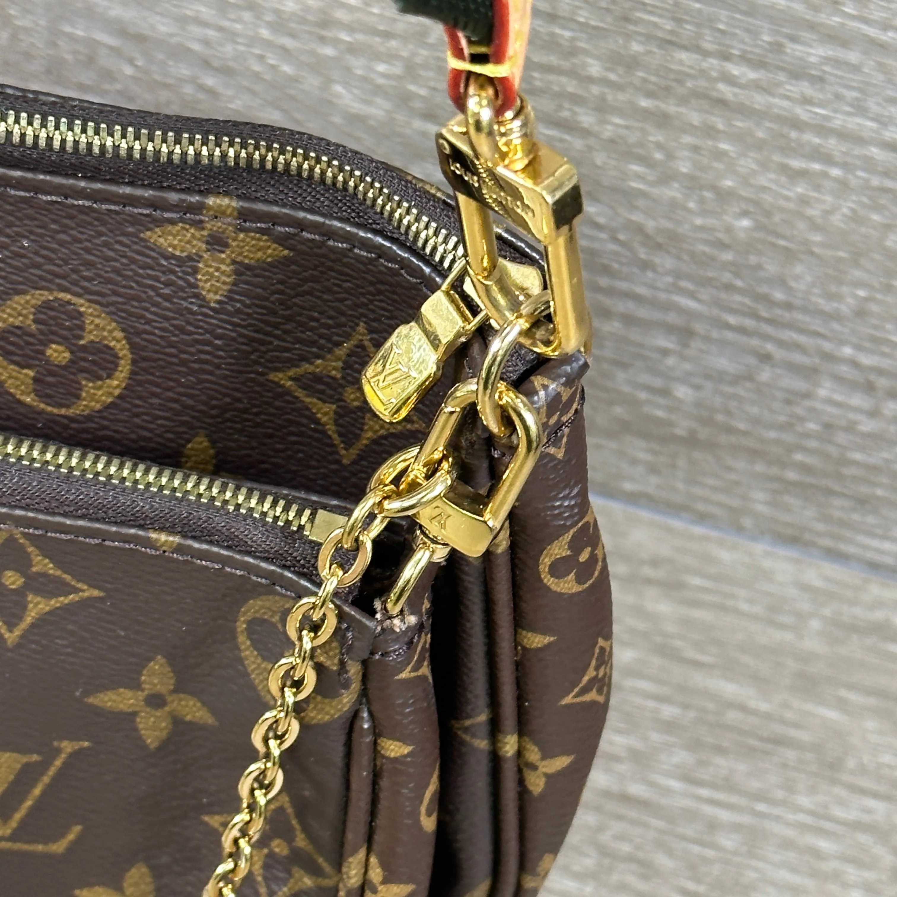 Louis Vuitton Multi Pochette Accessoires