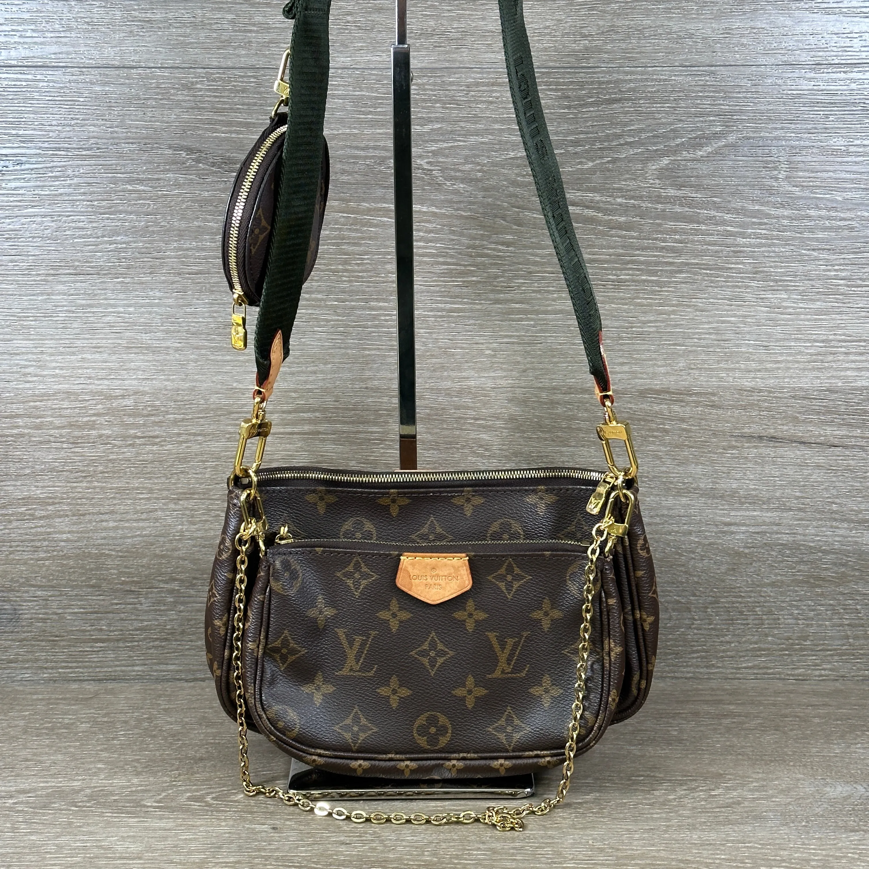 Louis Vuitton Multi Pochette Accessoires