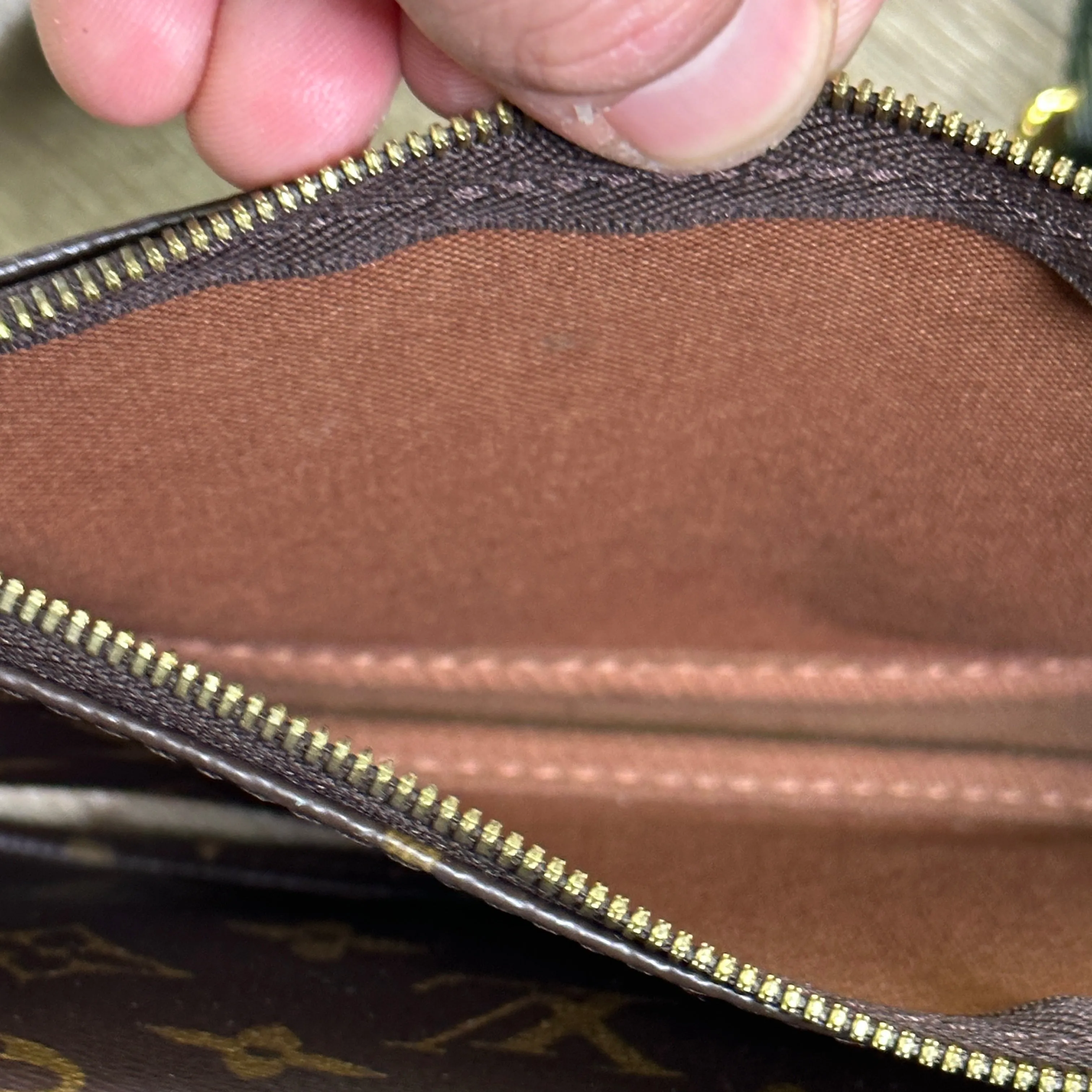 Louis Vuitton Multi Pochette Accessoires