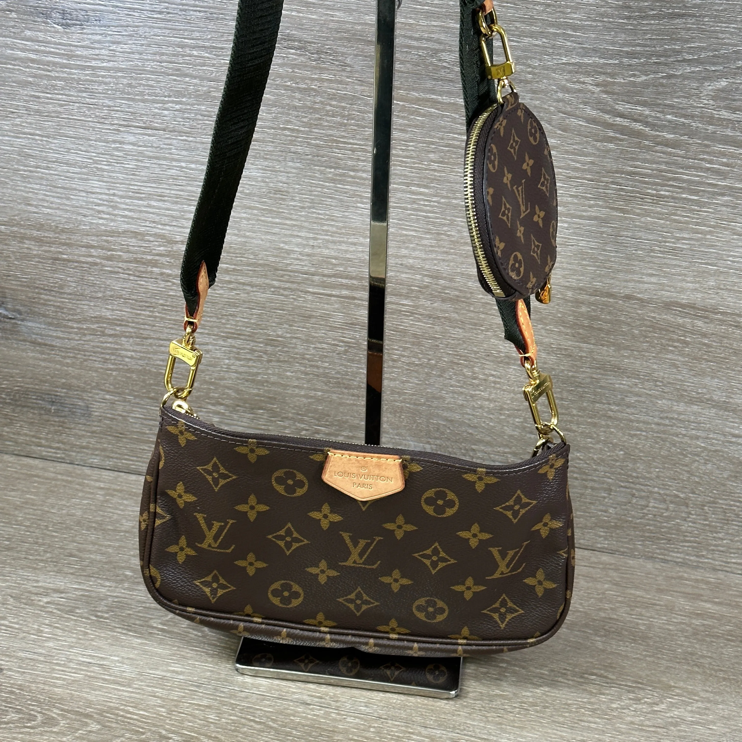 Louis Vuitton Multi Pochette Accessoires