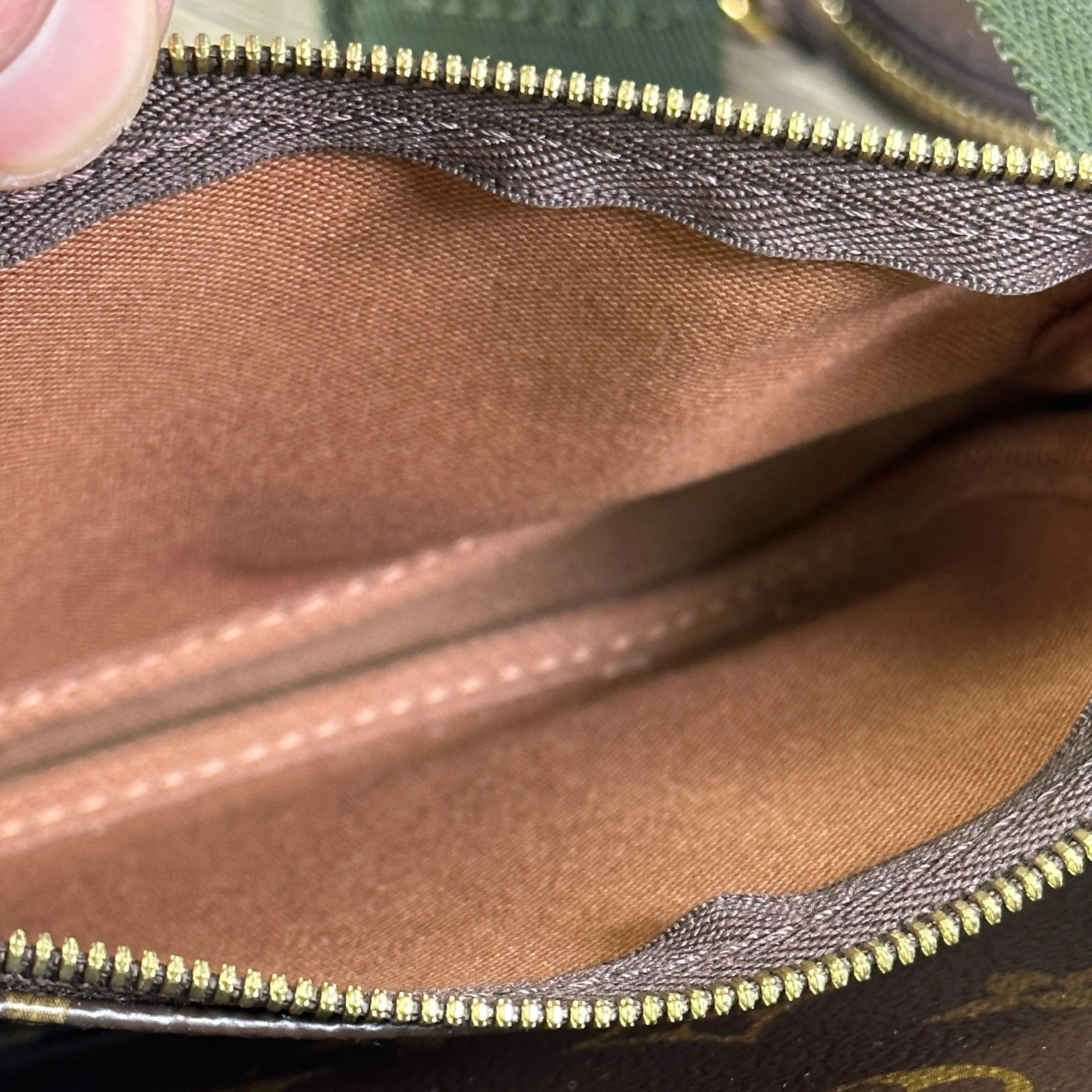 Louis Vuitton Multi Pochette Accessoires