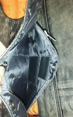 Men's 10 Pocket Blk Rub off patch holder Leather vest with 2 Gun pockets inside