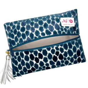 Modern Navy by Makeup Junkie