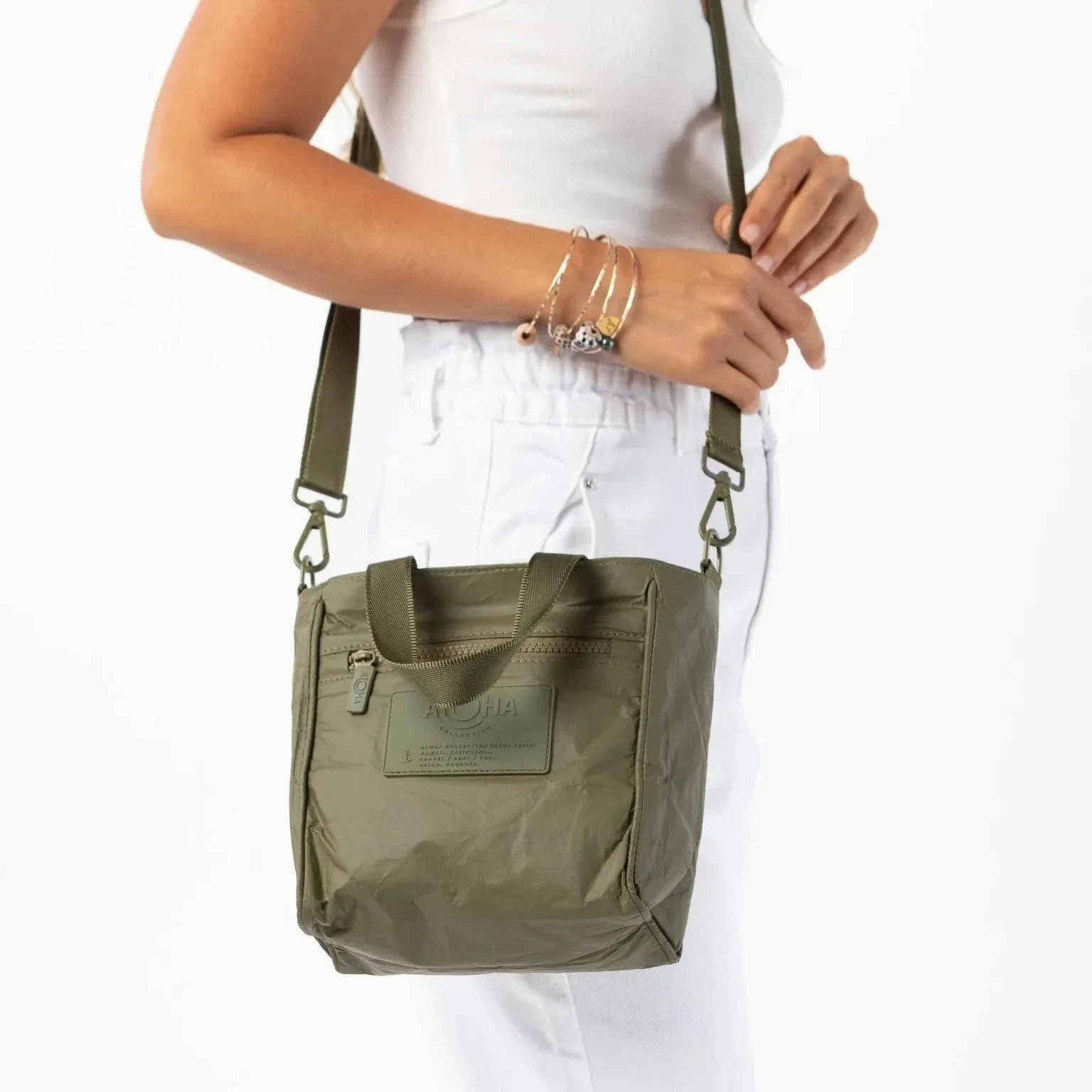 Monochrome Crossbody by Aloha Collection | Olive