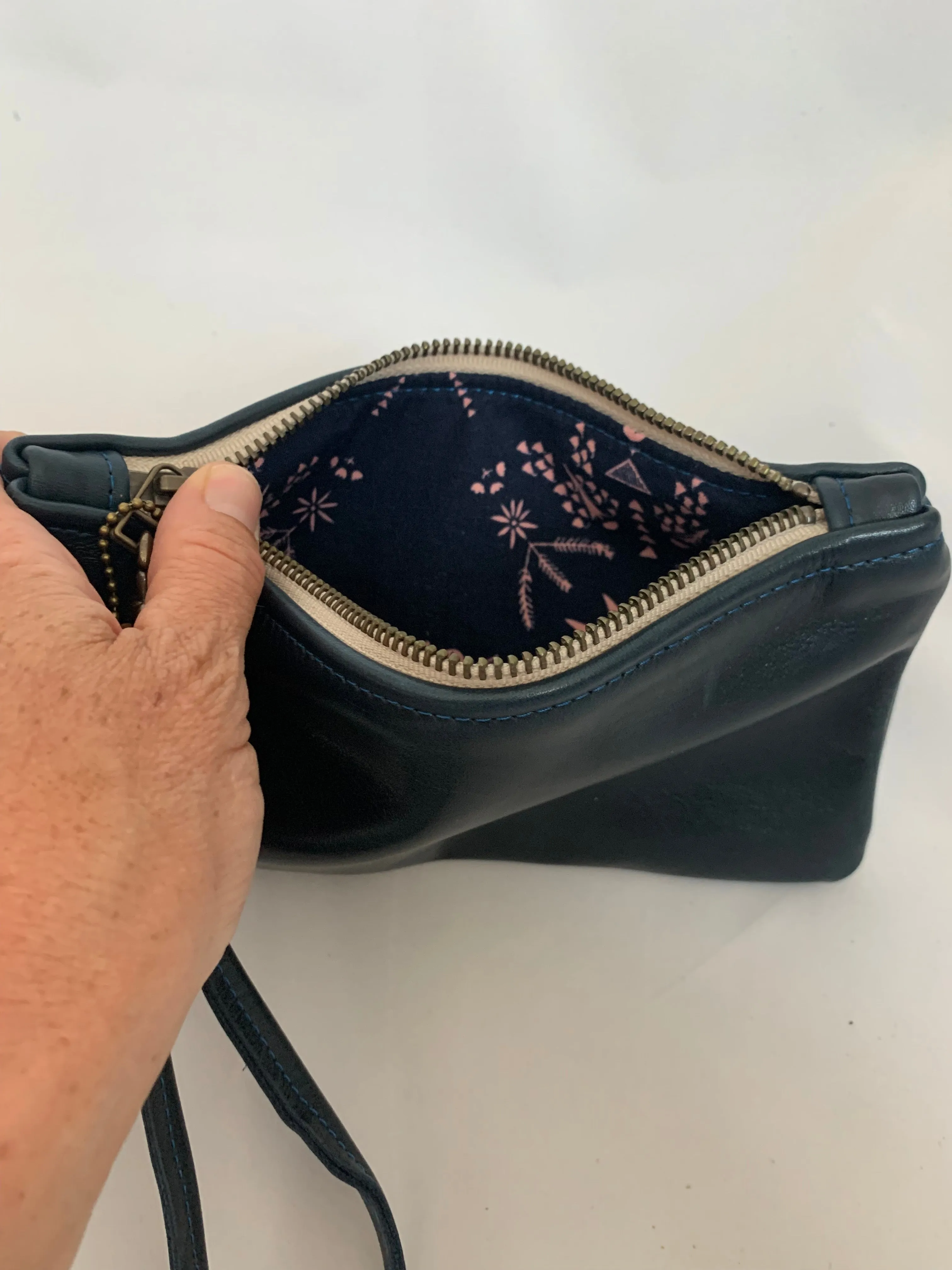 Navy Molly with cream zipper