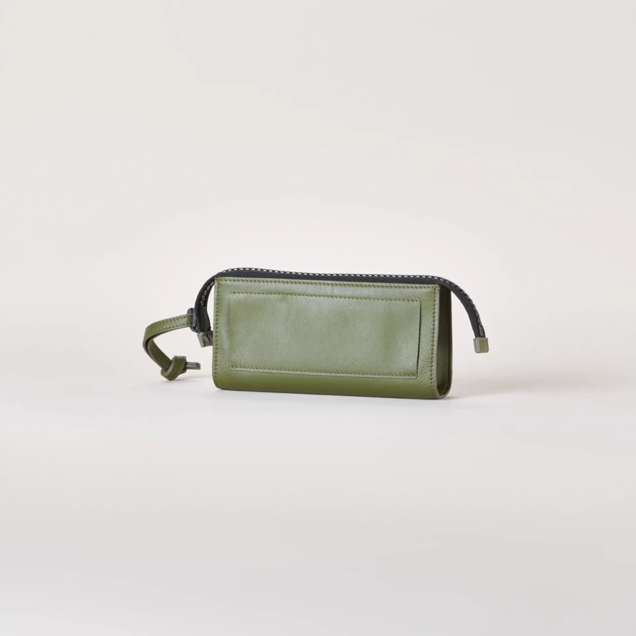 On The Go - Olive Black