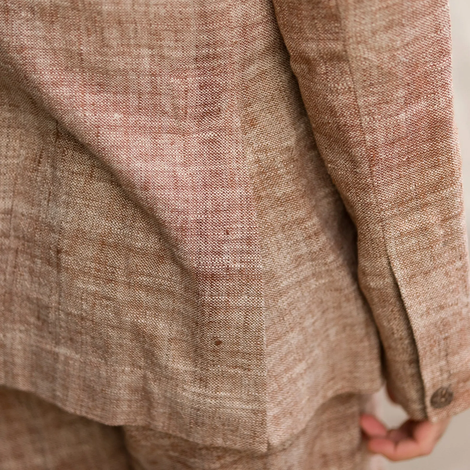 R Blazer in Burnt Umber Chambray