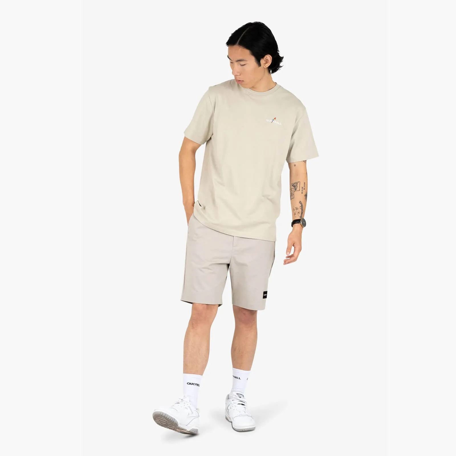 RESORT TEE | DARK BEIGE/WHITE