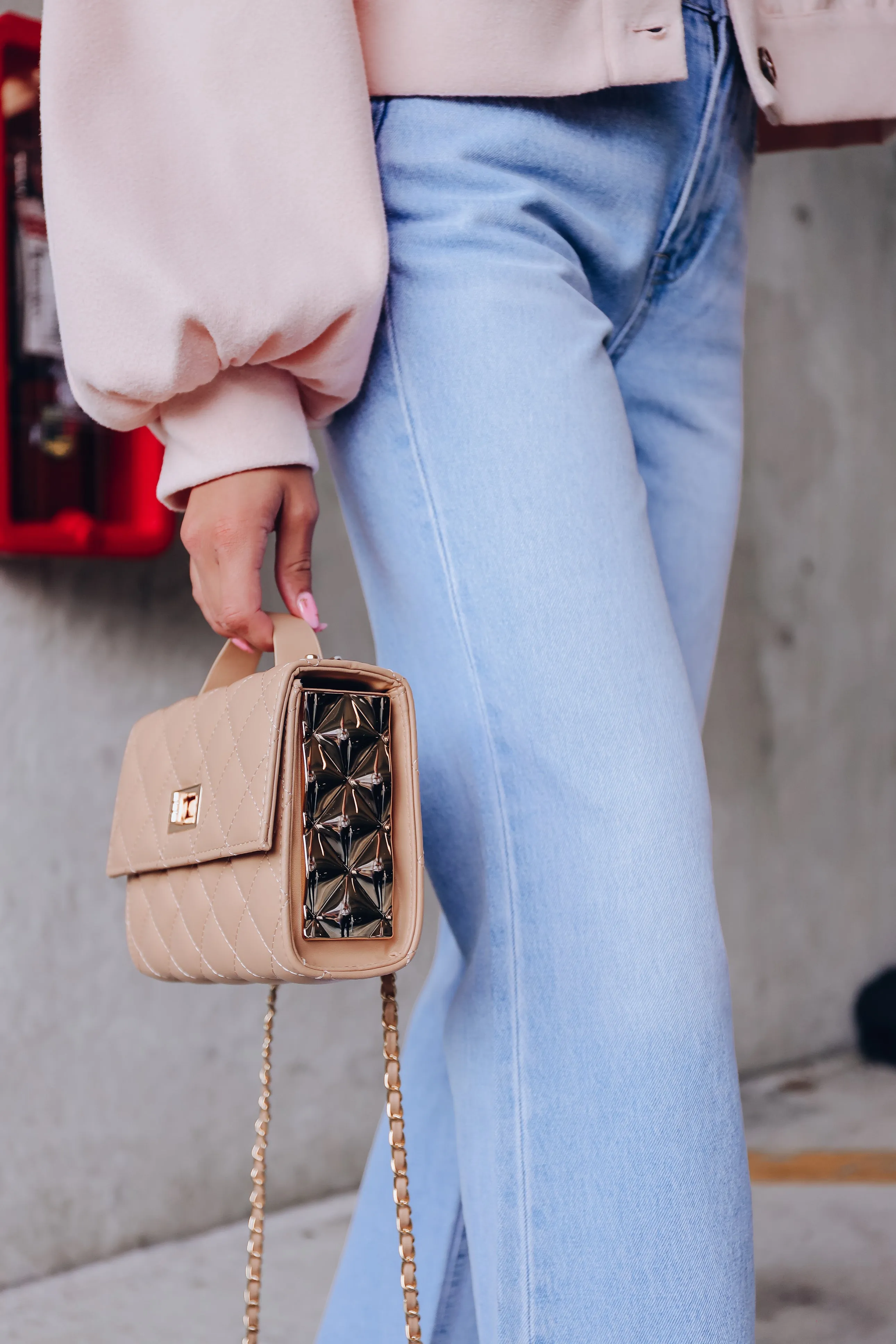 Struck Gold Quilted Crossbody Purse - Tan