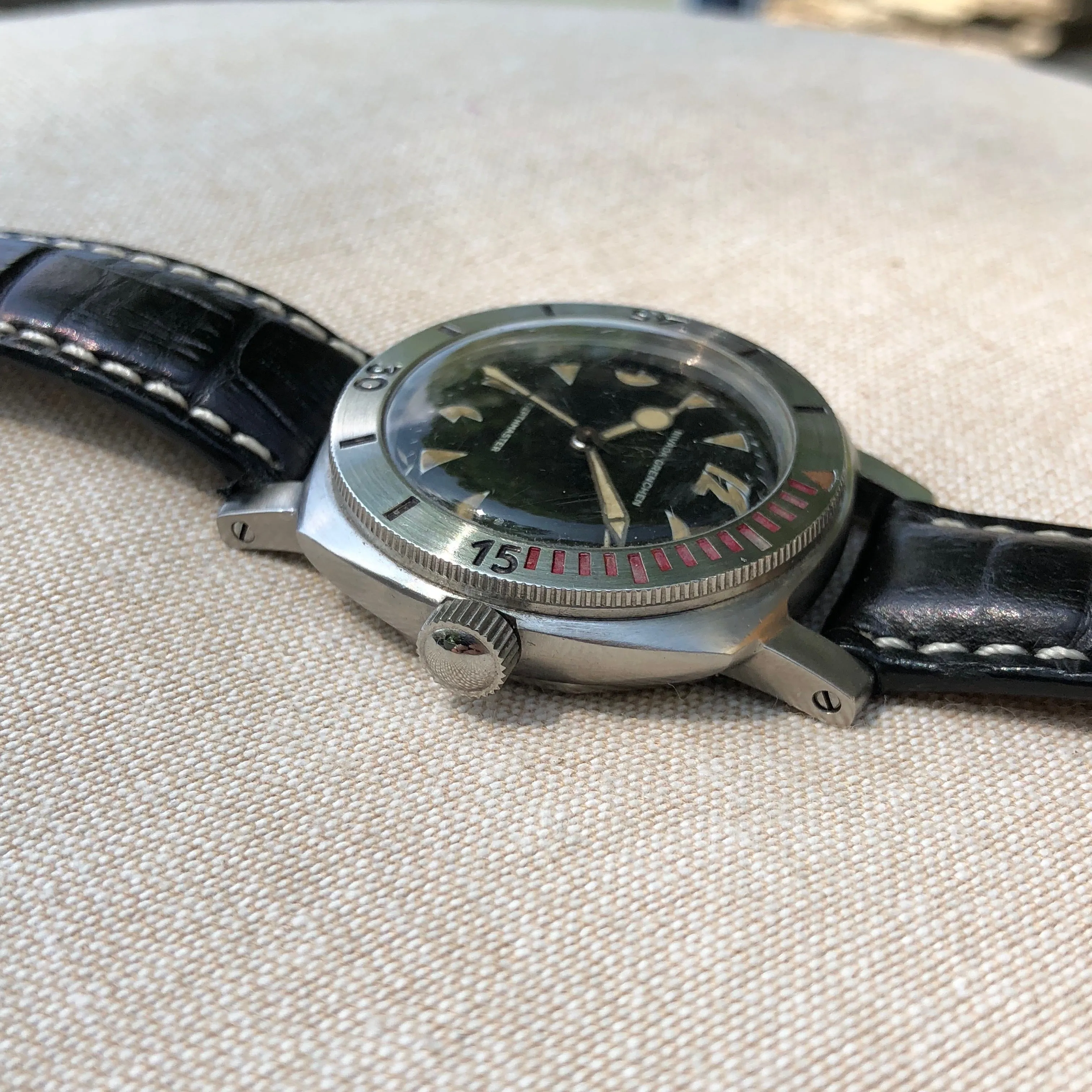 Vintage Nivada Grenchen PacMan Depthmaster 35232 Automatic 3000M Wristwatch